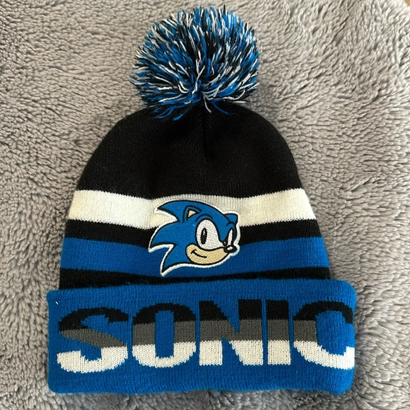 Sonic the Hedgehog Knitted Beanie Big Kids One Size - Picture 1 of 2